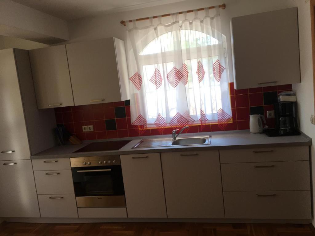 Apartman Put Svete Kate Raslina Ngoại thất bức ảnh